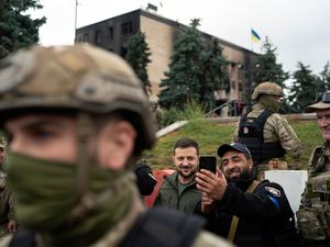 Supporting image for story: Putin and Zelensky court major allies as Ukraine makes gains