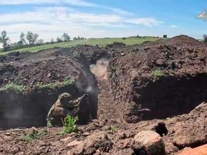 Supporting image for story: Russian drones attack Ukraine after Kremlin turns down ceasefire proposal