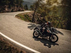 Supporting image for story: Motorcycle sales down 83.5 per cent in April