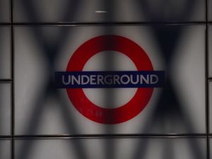 Supporting image for story: Last-minute plea to call off Tube strikes