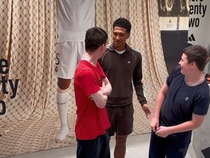 Supporting image for story: Back of the net as Jude Bellingham pop-up wows fans in Birmingham