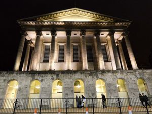 Supporting image for story: Dumteedum Live, Birmingham Town Hall - Review