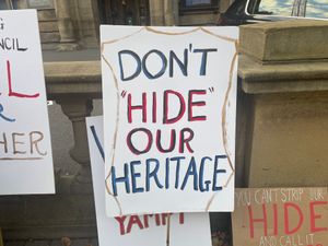 Supporting image for story: Walsall Labour group call for Leather Museum decision to come under public scrutiny