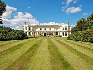 Supporting image for story: Eyton Hall on sale for £2.35 million