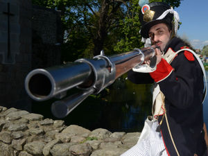 Supporting image for story: History war buffs on target at Whittington Castle - in pictures