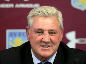 Supporting image for story: Aston Villa vs Sheffield Wednesday: Watch Steve Bruce's pre-game press conference