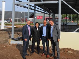 Supporting image for story: New Wolverhampton petrol station for site next to M54 and A449