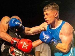 Supporting image for story: RAF instructor ready for take-off with a professional boxing career