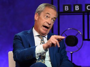 Supporting image for story: Defence rows break out as Cleverley accuses Farage of ‘echoing Putin’