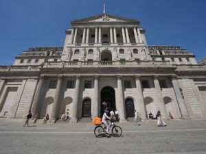 Supporting image for story: Bank of England poised for Christmas interest rate cut after inflation slows