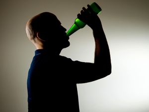 Supporting image for story: Record spike in alcohol death rates