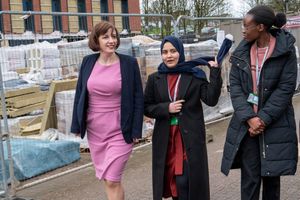 Education Secretary Bridget Phillipson with college students Behashta Hamidi (centre) and Sandisiwe Ncube.