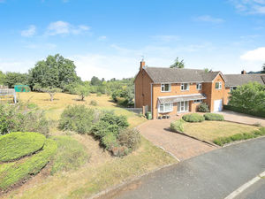 Supporting image for story: Four-bed detached home with generous driveway and land potential for £650,000