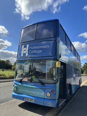 CEDRIC - Halesowen College digital bus