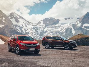 Supporting image for story: Honda announces pricing and specification for new CR-V
