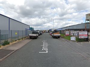 Supporting image for story: Firefighters tackle blaze at Wolverhampton factory