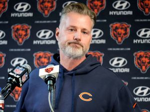 Supporting image for story: Late drama as Green Bay Packers hold on for victory against Chicago