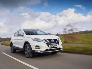 Supporting image for story: UK Drive: Nissan adds ProPilot semi-autonomous tech to popular Qashqai