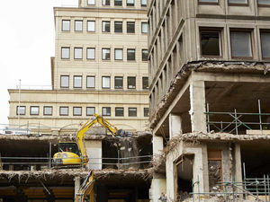 Supporting image for story: NatWest Tower demolition: Last farewell to a Birmingham eyesore