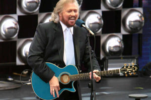 Supporting image for story: Bee Gees' Barry Gibb to kick off tour in Birmingham