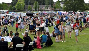 CANNOCK COPYRIGHT NATIONAL WORLD TIM THURSFIELD -09/08/25
Hednesford Summer Festival at Hednesford Park brought the crowds in
