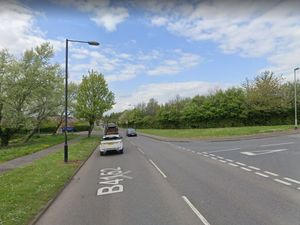 Supporting image for story: Pedestrian dies after being hit by lorry in Aldridge