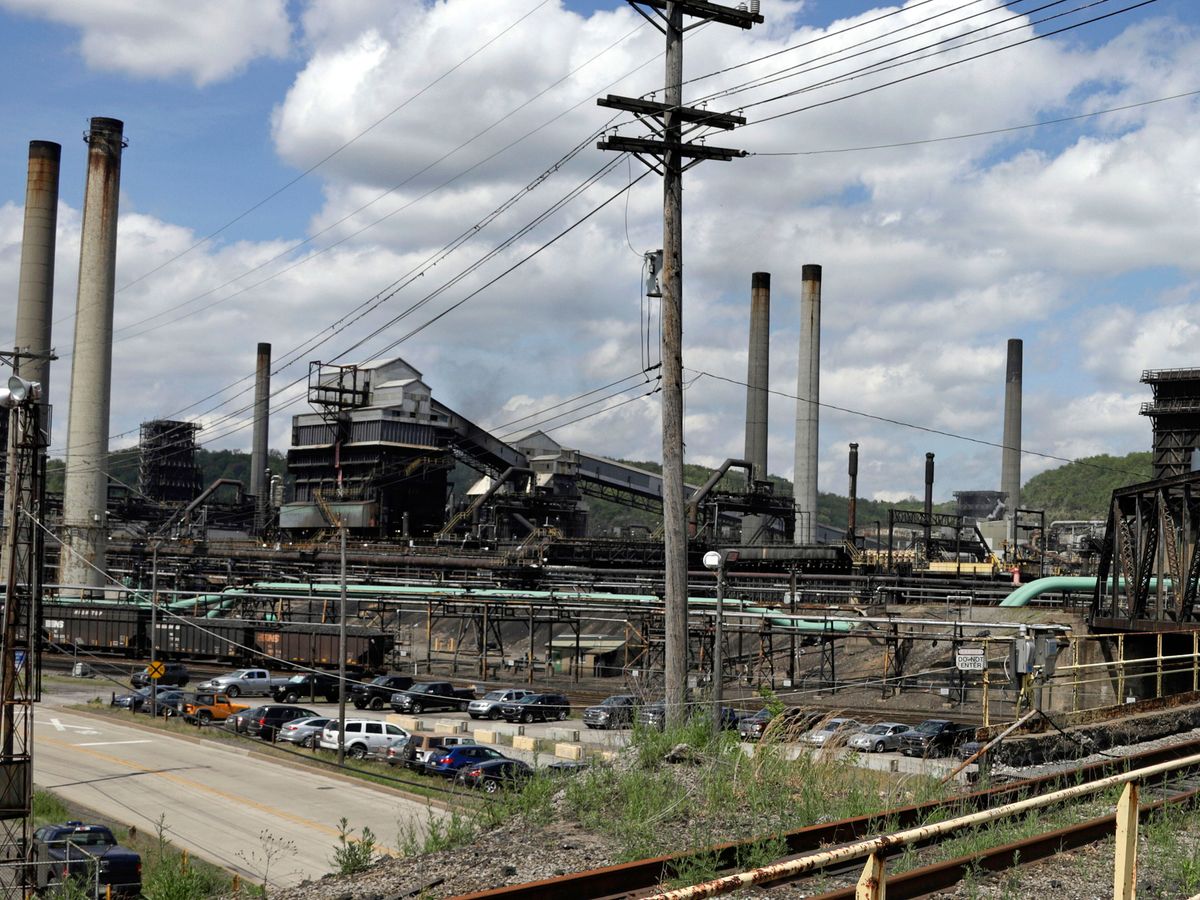 Explosion at steel plant leaves one dead and dozens hurt Explosion at steel plant leaves one dead and dozens hurt