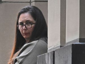 Supporting image for story: Woman goes on trial in Australia accused of poisonous mushrooms murders