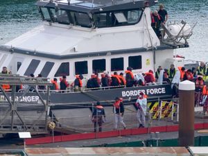 Supporting image for story: Channel crossings continue after eight migrants die trying to reach UK