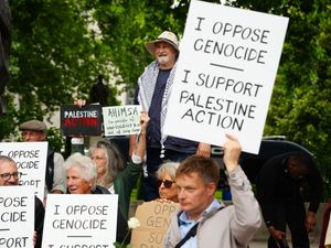 Supporting image for story: Protesters ‘to hold banners in support of banned Palestine Action’ over weekend