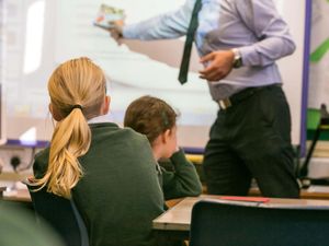 Supporting image for story: Phillipson: Teachers cannot insist on gender-neutral Mx title