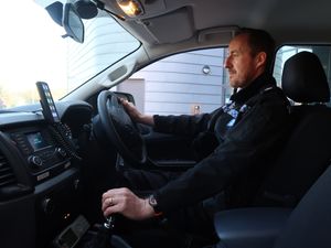 Supporting image for story: Mid Wales police get 4x4 help