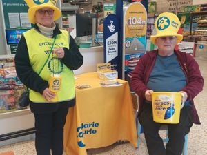 Supporting image for story: Wrekin Rotary Club collect for Marie Curie