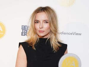 Supporting image for story: Jodie Comer among stars to scoop top gongs as theatre awards go gender-neutral