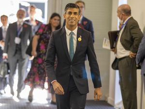 Supporting image for story: Sunak defies calls to sack Gavin Williamson despite ‘not acceptable’ messages