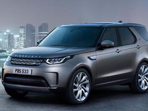 Supporting image for story: Jaguar Land Rover sells a car every 30 seconds as UK auto sales soar