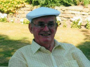 Supporting image for story: Last surviving cone worker dies aged 93