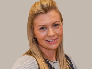 Supporting image for story: Shropshire agent celebrates staff success