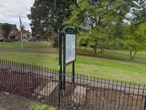 Supporting image for story: Kidderminster heroes honoured for saving drug addict who overdosed and elderly car crash victim