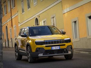 Supporting image for story: First Drive: The Jeep Avenger brings character to the EV segment