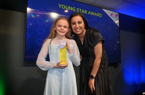 WOLVERHAMPTON COPYRIGHT NATIONAL WORLD STEVE LEATH 25/09/25Pics at the Molineux at the Black Country Heroes Awards event.  Young Star  award presented by Sandwell College: Navjot Kaur to Emily Louise Maher-Butler 10.