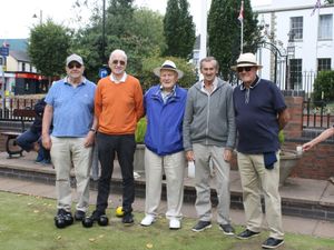 Charlie Sutton, Harold Bould, Club Captain Brian Lyons, Peter Wood & Steve Faizey before the pairs final match