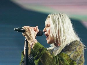 Supporting image for story: Linkin Park announce new female singer and eighth studio album