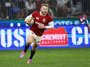 Supporting image for story: Andy Farrell plays down full-back concerns as Elliot Daly faces X-ray on forearm