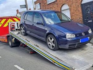 Supporting image for story: Away it goes: After more than six months this 'no tax' car is taken off the streets