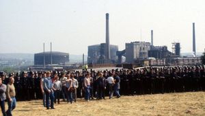 Police line up to protect Orgreave coking plant