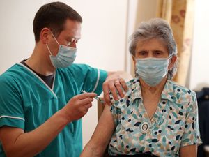 Supporting image for story: UK Covid-19 vaccine programme ‘may not be sufficient to achieve herd immunity’