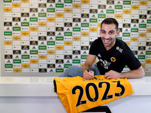 Supporting image for story: Wolves sign Jonny Castro Otto in £15m deal