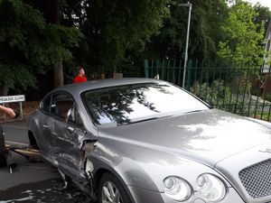 Supporting image for story: Driver runs away after smash on Telford street
