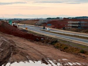 Supporting image for story: Galliford raising £158m to cover Carillion project costs